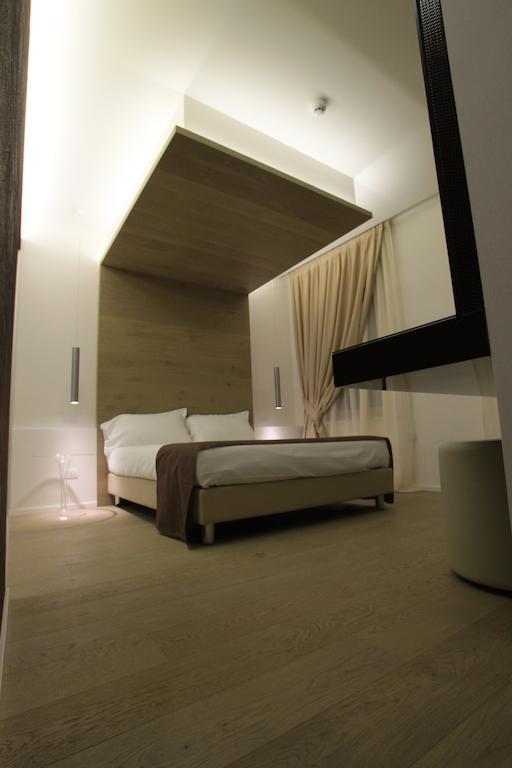Borgoleoni 18 - Room And Breakfast Ferrara Exterior foto