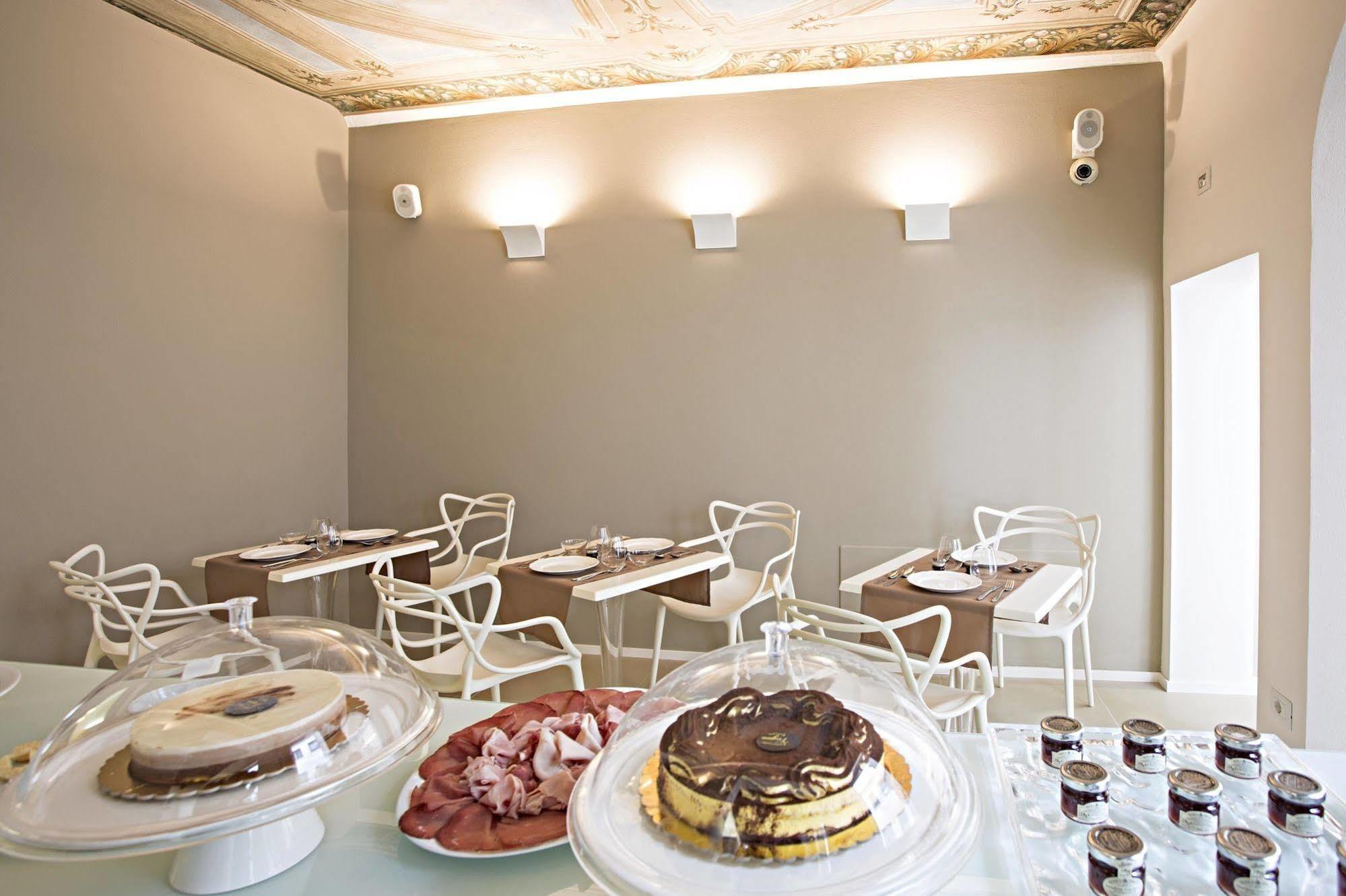 Borgoleoni 18 - Room And Breakfast Ferrara Exterior foto